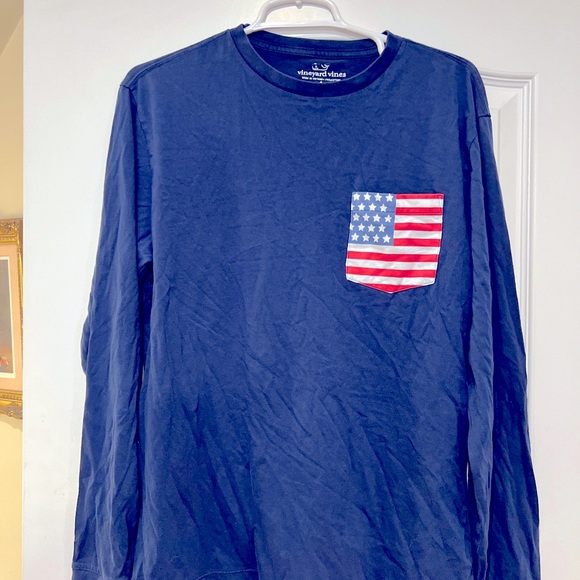 Vineyard vines long sleeved tee - Picture 2 of 2